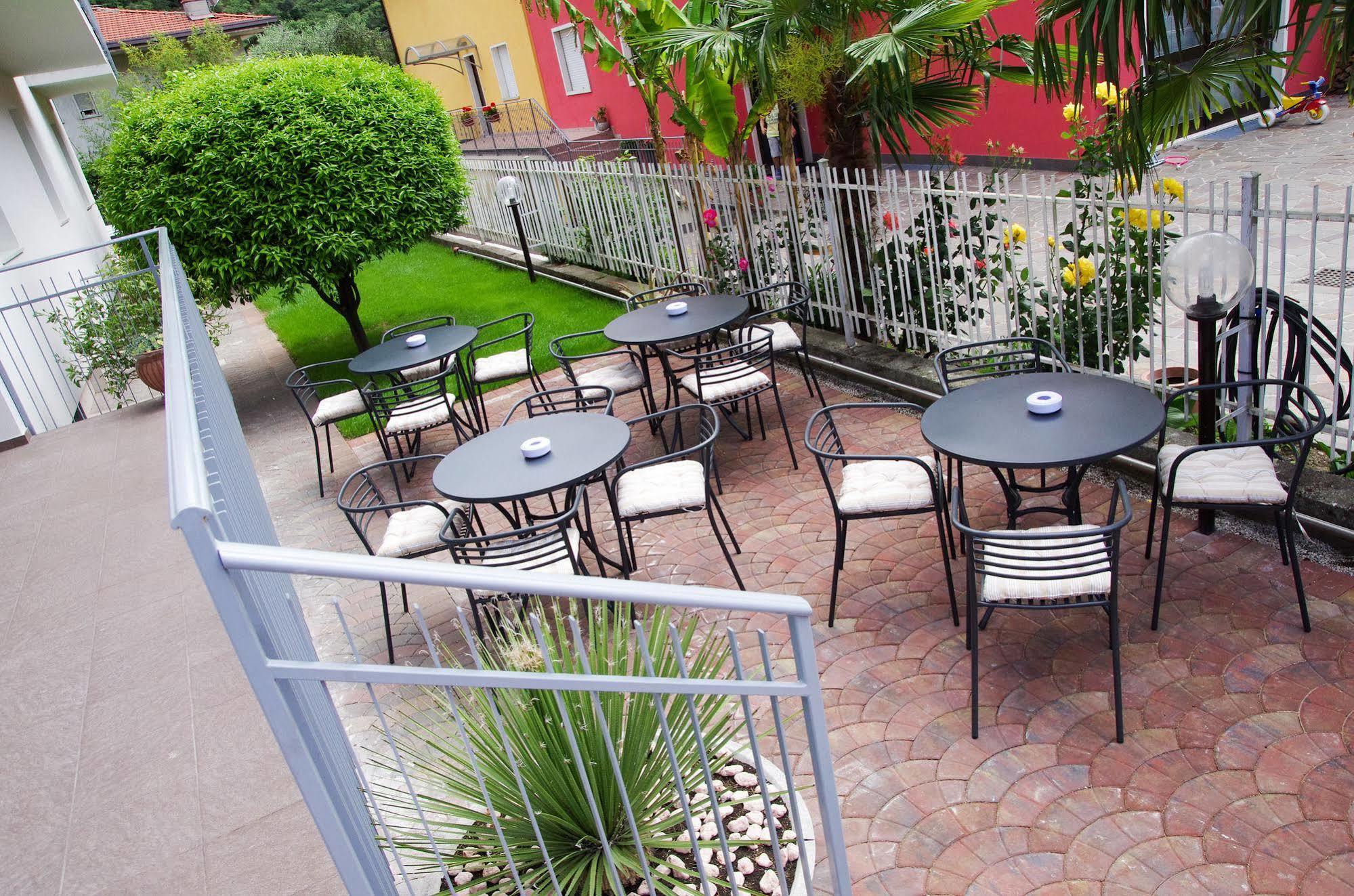 Hotel Villa Al Vento Torbole Sul Garda Dış mekan fotoğraf
